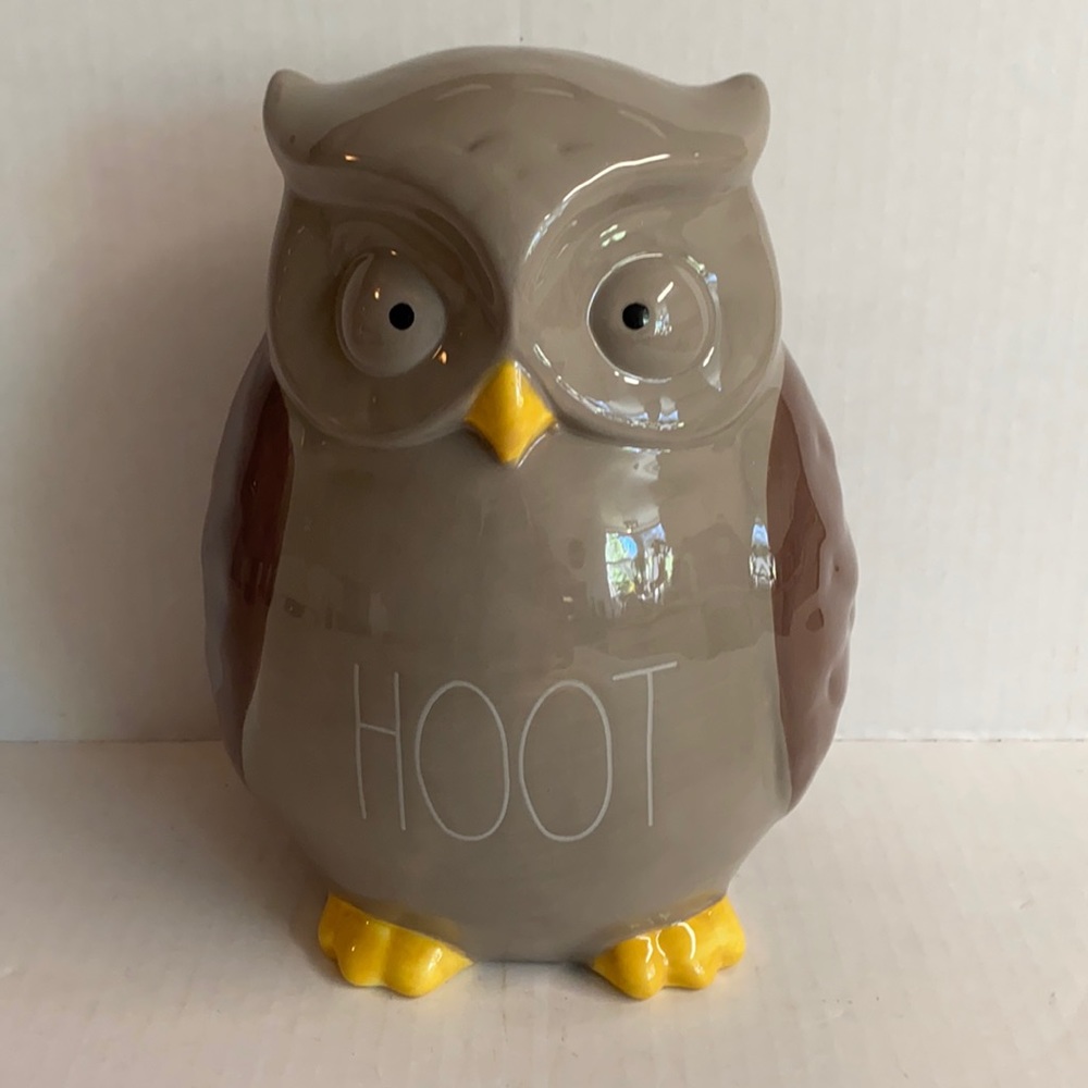 Rae Dunn decorative ceramic Owl.